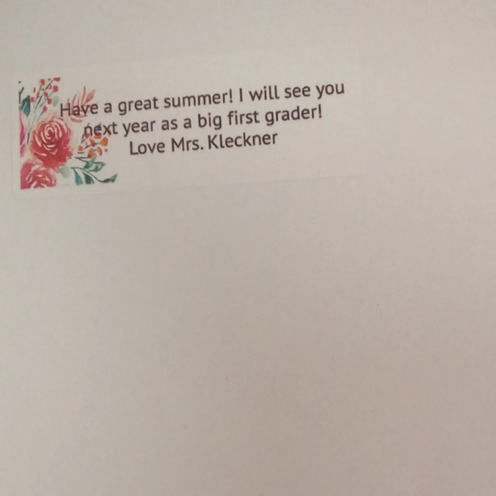 Scholastic Scaredy Squirrel at the beach 16/pgs - Picture 3 of 9